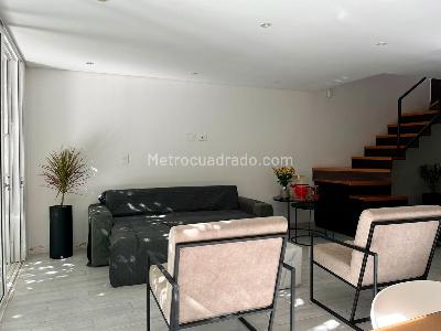 Casa de 3 alcobas en venta en Envigado, Envigado, 184 m² · foto 2 de 17