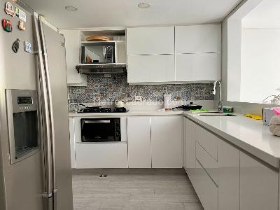 Casa de 3 alcobas en venta en Envigado, Envigado, 184 m² · foto 4 de 17