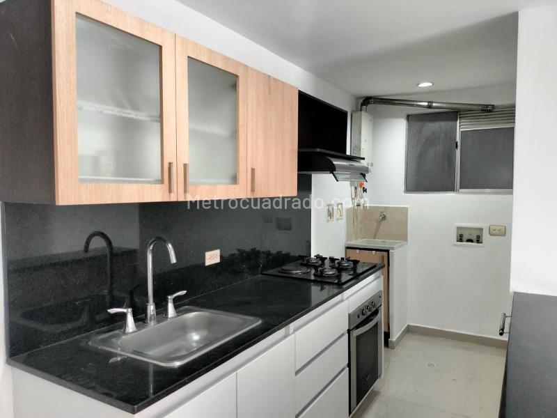 3BR Apartment for Rent in El Poblado with Gym & Pool - 6