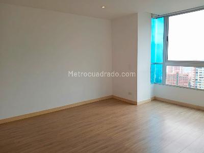 Apartamento de 3 alcobas en venta en El Poblado, Medellín, 219 m² · foto 11 de 20