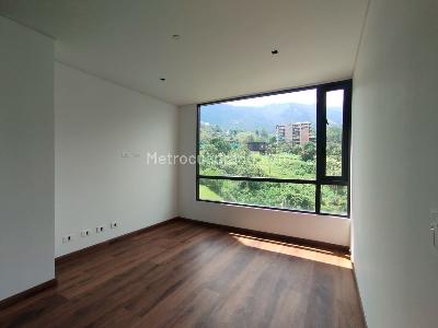 Apartamento de 2 alcobas en venta en El Poblado, Medellín, 120 m² · foto 11 de 16