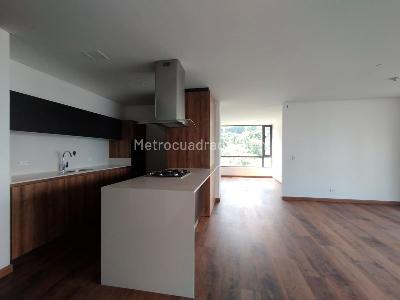 Apartamento de 2 alcobas en venta en El Poblado, Medellín, 120 m² · foto 7 de 16