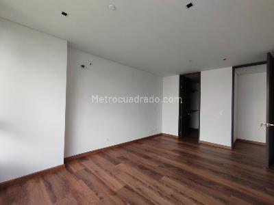 Apartamento de 2 alcobas en venta en El Poblado, Medellín, 120 m² · foto 9 de 16