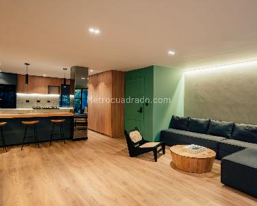 Apartamento de 2 alcobas en venta en El Poblado, Medellín, 159 m² · foto 3 de 15