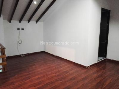 Casa en arriendo en El Poblado, Medellín · foto 7 de 19