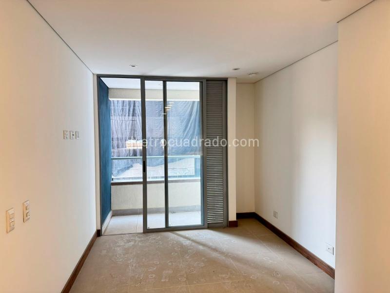 1BR Apartment with Pool and Gym in El Poblado