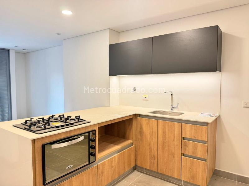 1BR Apartment with Pool and Gym in El Poblado - 7