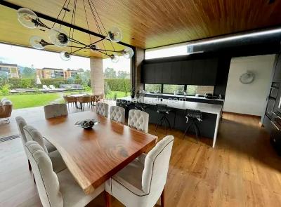 Casa de 3 alcobas en venta en Llanogrande, Rionegro, 577 m² · foto 3 de 20