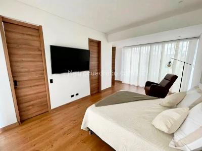 Casa de 3 alcobas en venta en Llanogrande, Rionegro, 577 m² · foto 9 de 20
