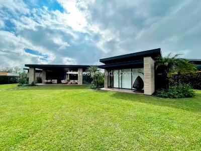 Casa de 3 alcobas en venta en Llanogrande, Rionegro, 577 m² · foto 20 de 20