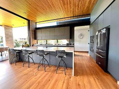 Casa de 3 alcobas en venta en Llanogrande, Rionegro, 577 m² · foto 4 de 20