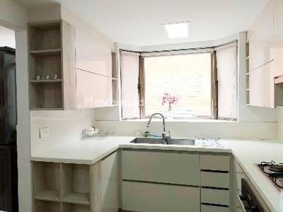 Casa en arriendo en El Poblado, Medellín · foto 6 de 16