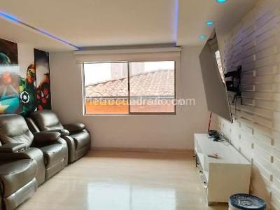 Casa en arriendo en El Poblado, Medellín · foto 7 de 16
