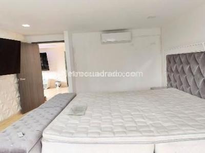 Casa en arriendo en El Poblado, Medellín · foto 8 de 16