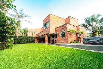 Casa de 3 alcobas en venta en Envigado, Envigado, 330 m² · foto 19 de 20