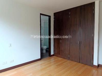 Apartamento de 4 alcobas en venta en El Poblado, Medellín, 220 m² · foto 14 de 19
