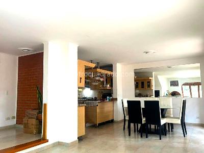 Casa de 4 alcobas en venta en El Poblado, Medellín, 280 m² · foto 2 de 18
