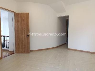 Apartamento de 3 alcobas en venta en El Tesoro, Medellín, 300 m² · foto 14 de 17