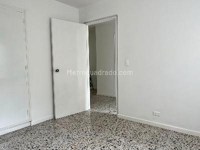 Apartamento de 3 alcobas en venta en San Lucas, Medellín, 155 m² · foto 14 de 20