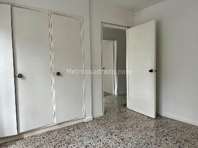 Apartamento de 3 alcobas en venta en San Lucas, Medellín, 155 m² · foto 17 de 20