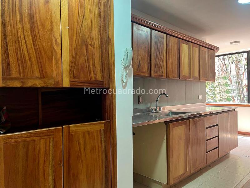 3BR Apartment with Service Room in El Poblado - 6