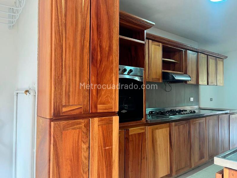 3BR Apartment with Service Room in El Poblado - 7