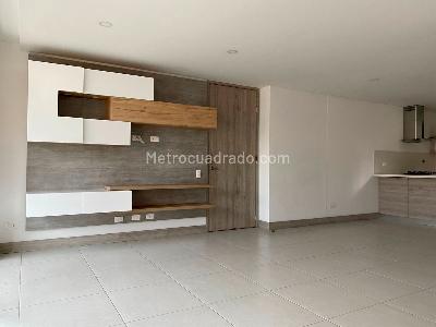 Apartamento de 3 alcobas en arriendo en Envigado, Envigado, 120 m² · foto 2 de 20