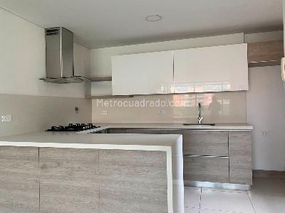Apartamento de 3 alcobas en arriendo en Envigado, Envigado, 120 m² · foto 7 de 20