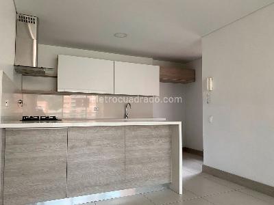 Apartamento de 3 alcobas en arriendo en Envigado, Envigado, 120 m² · foto 8 de 20
