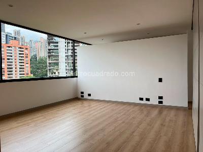 Apartamento en arriendo en El Poblado, Medellín · foto 15 de 19