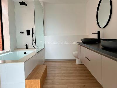 Apartamento en arriendo en El Poblado, Medellín · foto 17 de 19