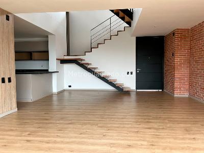 Apartamento en arriendo en El Poblado, Medellín · foto 2 de 19