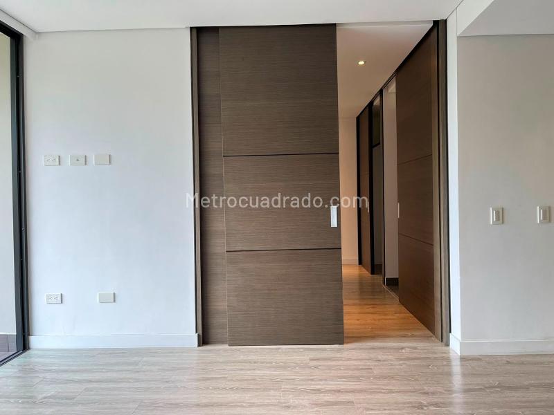 2BR Apartment in EL RETIRO (98 m²) - 4