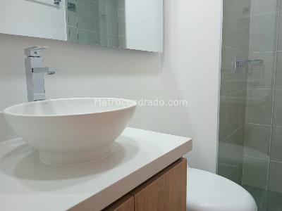Apartamento de 3 alcobas en venta en Altos Del Poblado, Medellín, 100 m² · foto 13 de 15