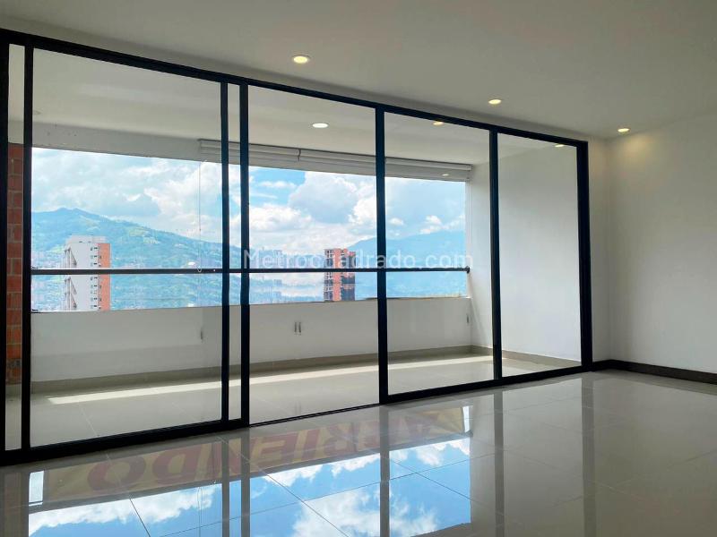 3BR Apartment for Rent (Penthouse) with 3 Baths in El Poblado - 3