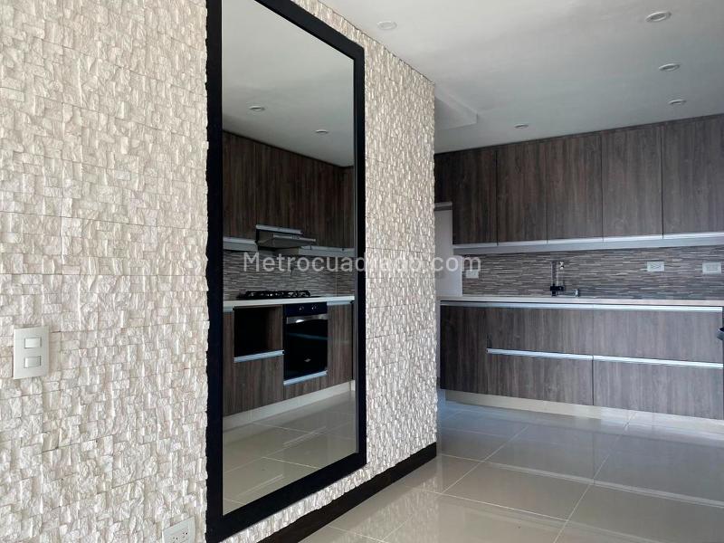 3BR Apartment for Rent (Penthouse) with 3 Baths in El Poblado - 7