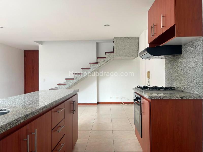 2BR Apartment for Rent in El Poblado with Pool & Sauna - 6