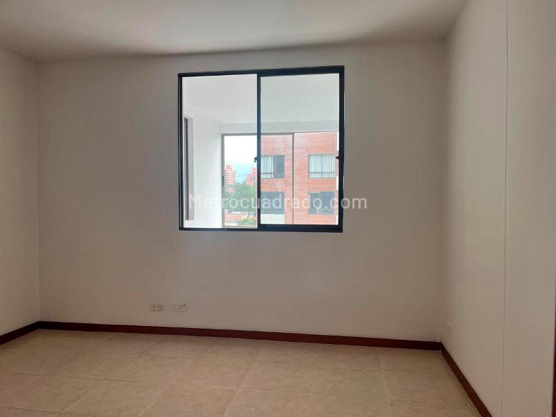 2BR Apartment for Rent in El Poblado with Pool & Sauna - 8