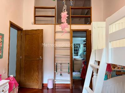 Casa de 3 alcobas en venta en El Poblado, Medellín, 361 m² · foto 14 de 20