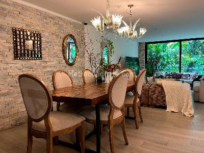 Casa de 3 alcobas en venta en El Poblado, Medellín, 361 m² · foto 5 de 20