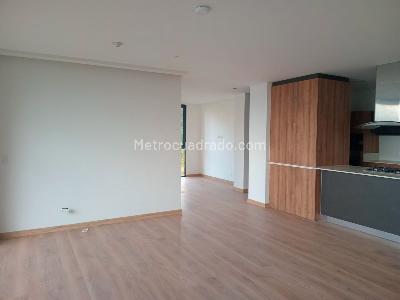 Apartamento de 3 alcobas en venta en El Poblado, Medellín, 143 m² · foto 2 de 17