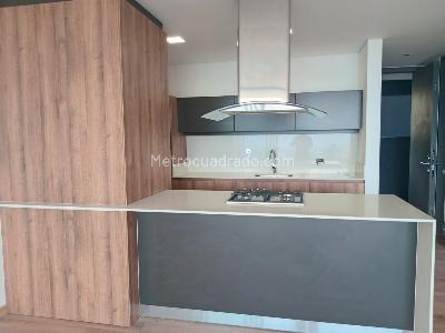 Apartamento de 3 alcobas en venta en El Poblado, Medellín, 143 m² · foto 5 de 17