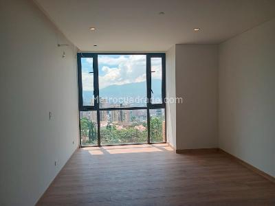 Apartamento de 3 alcobas en venta en El Poblado, Medellín, 143 m² · foto 9 de 17