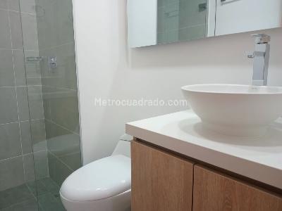 Apartamento de 3 alcobas en venta en El Poblado, Medellín, 100 m² · foto 17 de 20