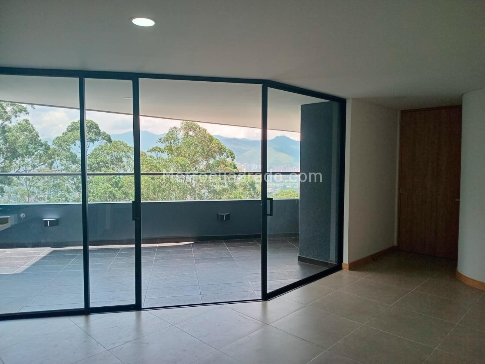 Apartamento de 3 habitaciones en venta en El Poblado, Medellín — imagen 1 de 20