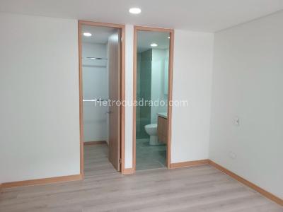 Apartamento de 3 alcobas en venta en El Poblado, Medellín, 100 m² · foto 9 de 20