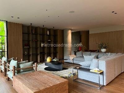 Apartamento en venta en El Poblado, Medellín · foto 2 de 20