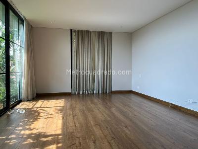 Apartamento en venta en El Poblado, Medellín · foto 14 de 20