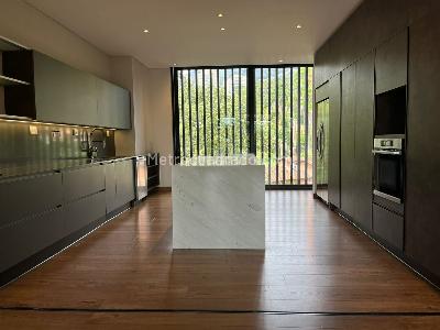 Apartamento en venta en El Poblado, Medellín · foto 8 de 20