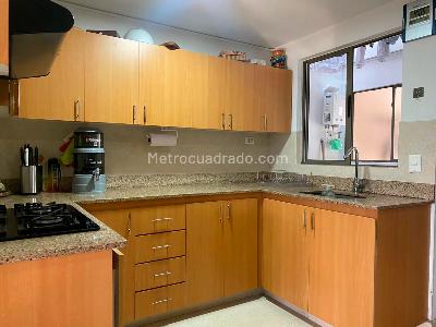 Casa de 3 alcobas en venta en Envigado, Envigado, 220 m² · foto 5 de 19
